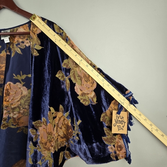 IVY JANE Velvety Floral Flowy Cardigan Navy Womens One Size Bohemian Oversized - Picture 9 of 10